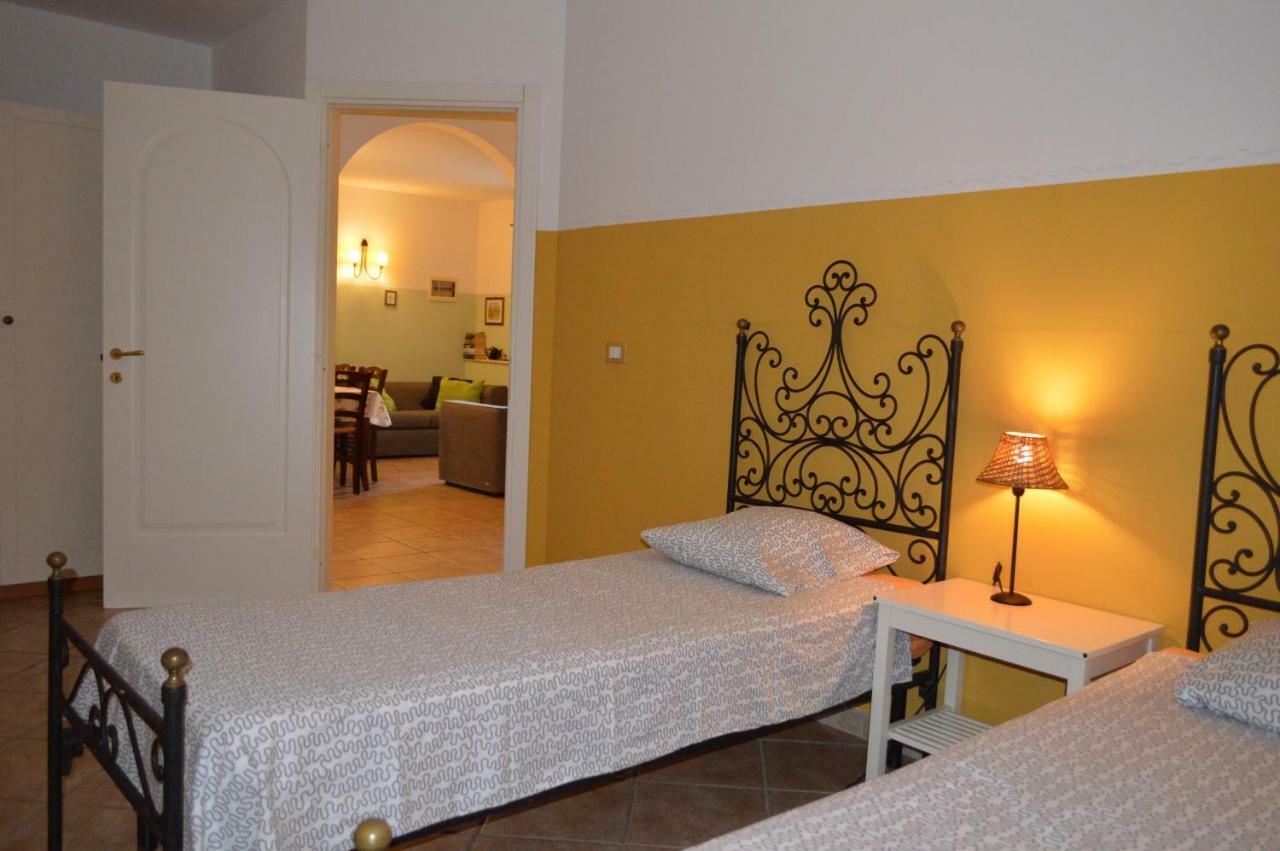 Villa Collebelvedere - Near Rome With Home Restaurant Fara in Sabina Exterior photo